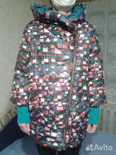 Куртка женская демисезонная. Размер 52