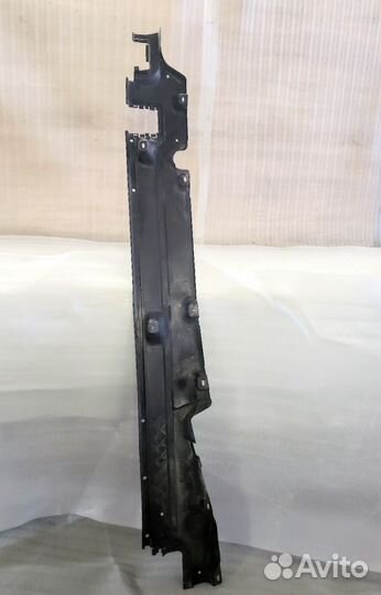 Защита,пыльник антигравийная Audi Q7 4L (23411)