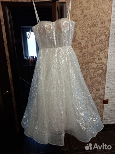 Вечернее, выпускное платье