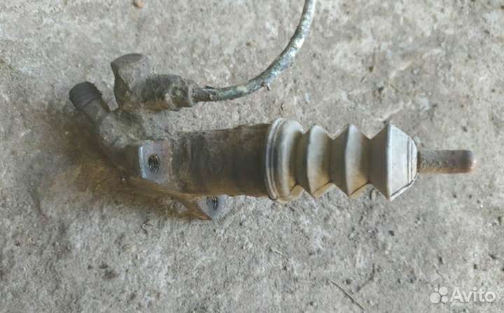 Цилиндр сцепления Mitsubishi Space Wagon