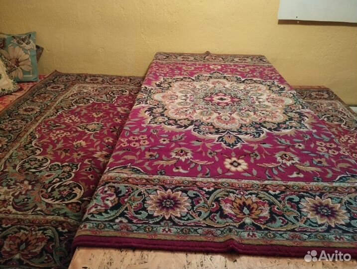 Ковёр шерстяной