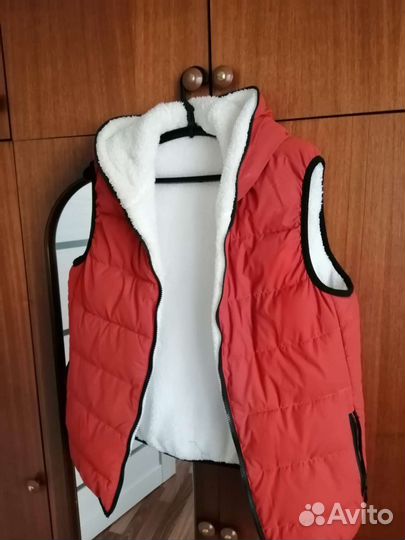 Жилет меховой женский