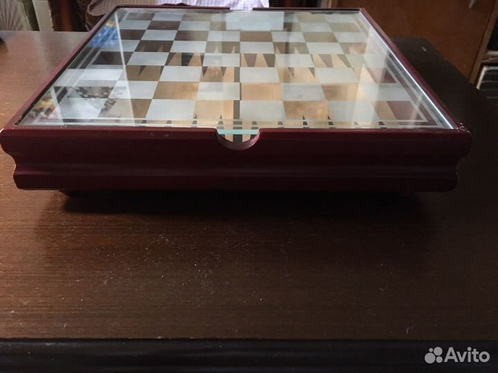 Доска для игры в шахматы, нарды, шашки