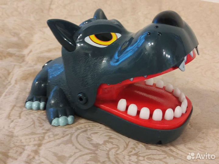 Игрушка Зубастик всё работает