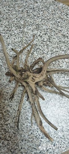 Коряга в аквариум