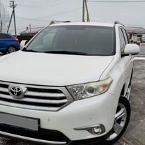 Toyota Highlander 3.5 AT, 2013, 283 000 км, с пробегом, цена 2 600 000 руб.