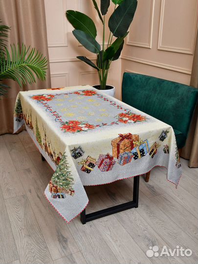Скатерть праздничная гобелен
