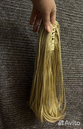 Хвост заколка из косичек