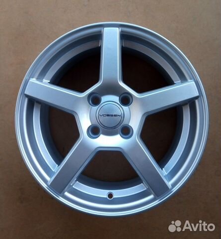 Диски литые R15 V03-1560S сверловка 4*100 новые