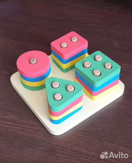 Развивающая деревянная игрушка