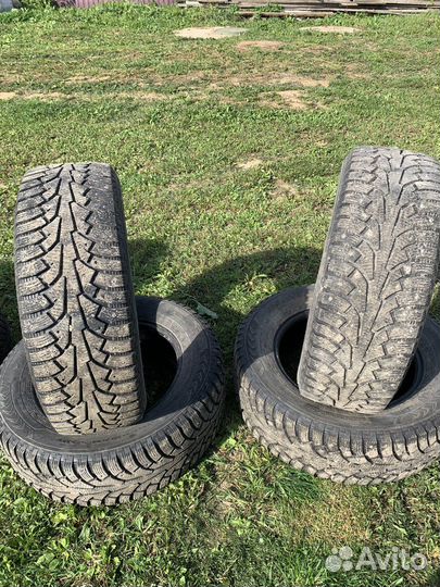 Nokian Tyres Hakkapeliitta 5 SUV 235/65 R17 106T