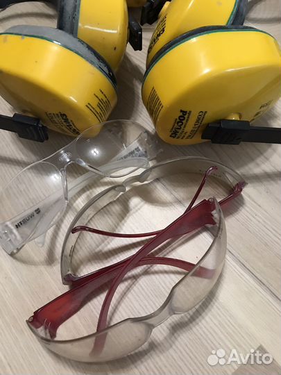 Наушники и очки