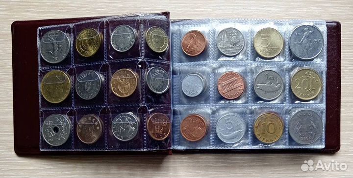 Иностранные монеты 96 шт в альбоме