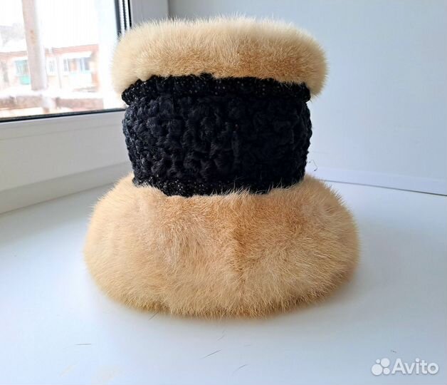 Шапка меховая женская