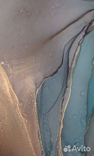 Дельфин и Луна