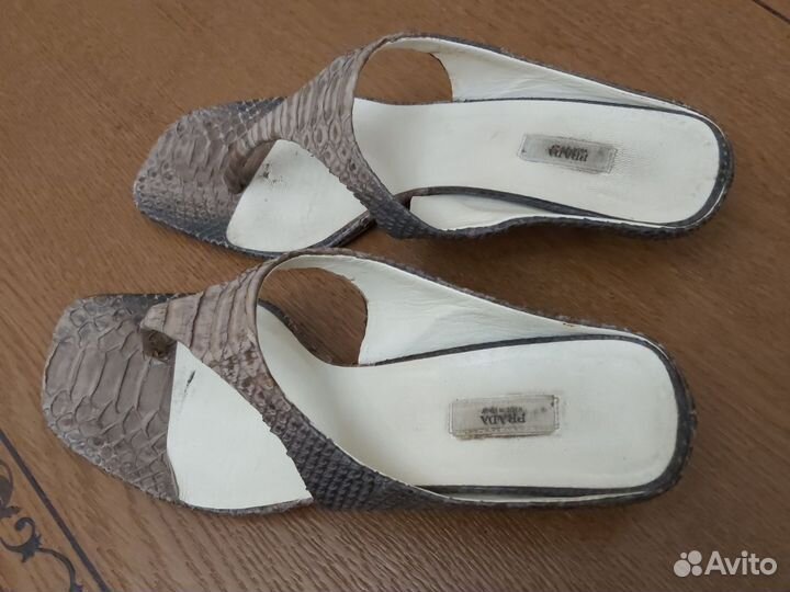 Шлепанцы женские