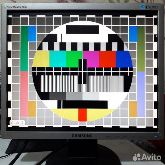 Мониторы Benq, Samsung 17