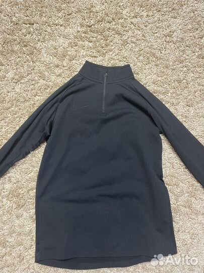 Лонгслив nike