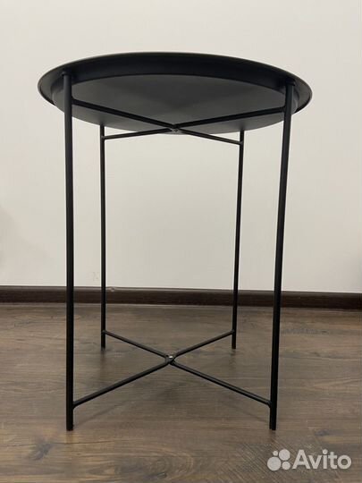 Журнальный столик