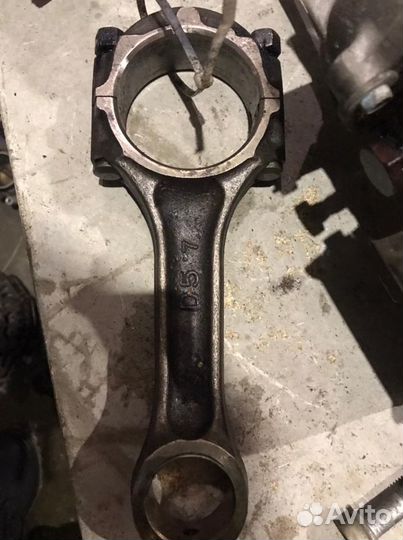 Шатун Mitsubishi Pajero Sport, II