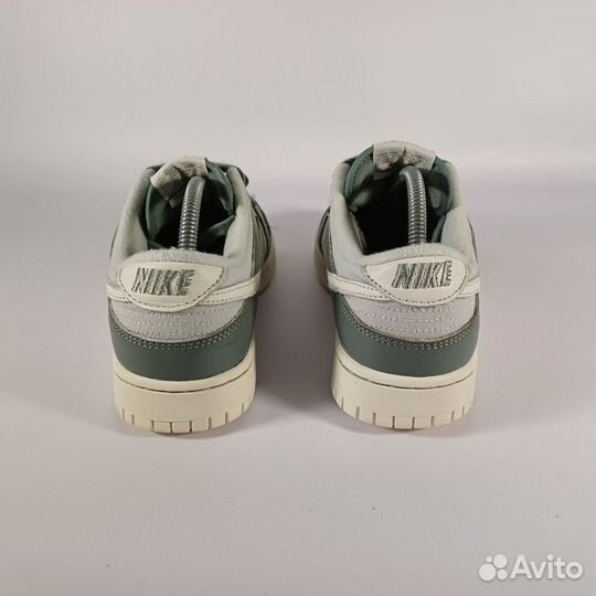 Оригинал Nike Dunk Low 'Mica Green'