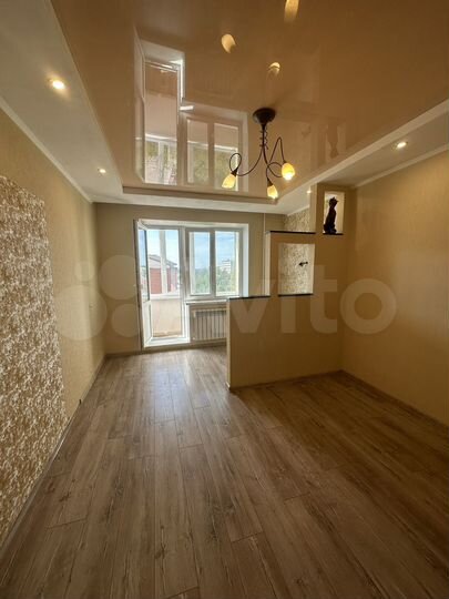 2-к. квартира, 50 м², 5/10 эт.