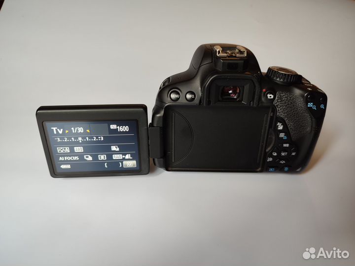 Фотоаппарат Canon EOS 650D + 3 объектива + допы