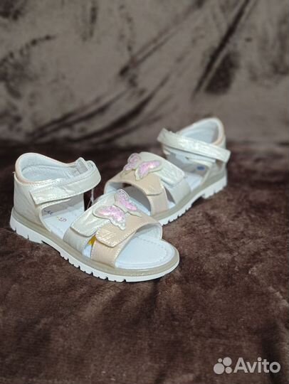 Босоножки для девочки