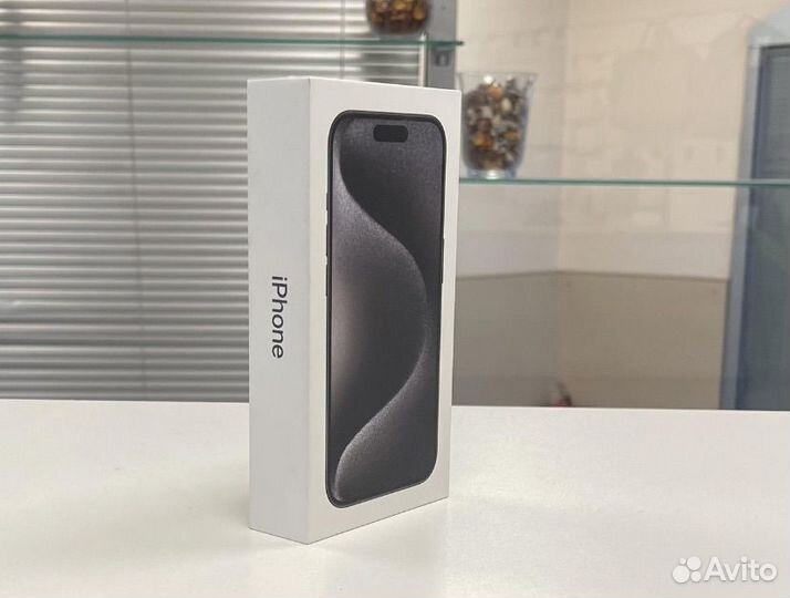 iPhone 15 Pro, 256 ГБ