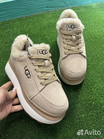 Кроссовки UGG зимние