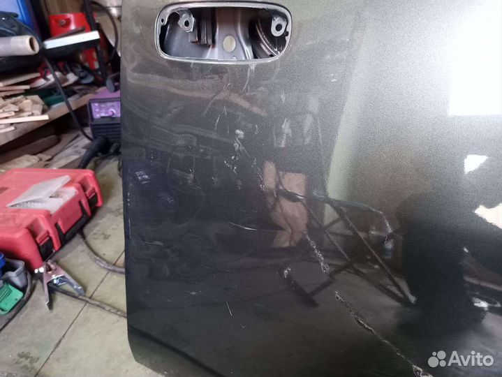 Двери правые Toyota bb/Scion xb