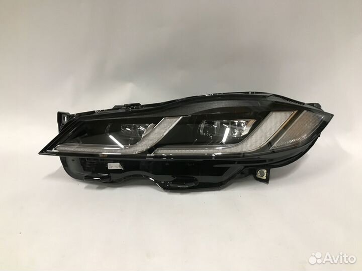 Jaguar XF X260 / F-pace X761 lift 20- lampa reflektor lewy LED MID europa