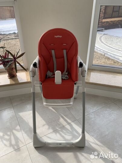 Детский стульчик для кормления peg perego