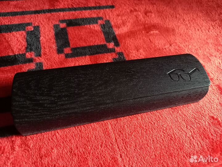 Очки на -2 и топовый футляр к ним