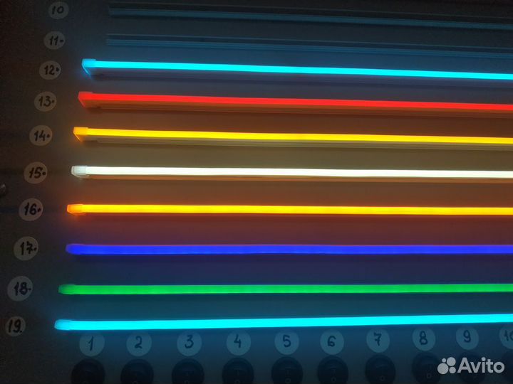 Гибкий Неон 6*12мм 12В 9,6Вт IP67