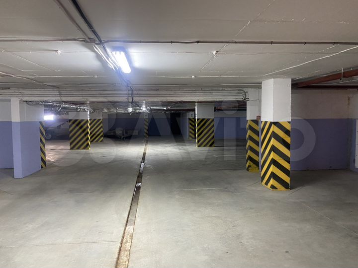 Арендный бизнес (паркинг), сервис, склад, 2063м2