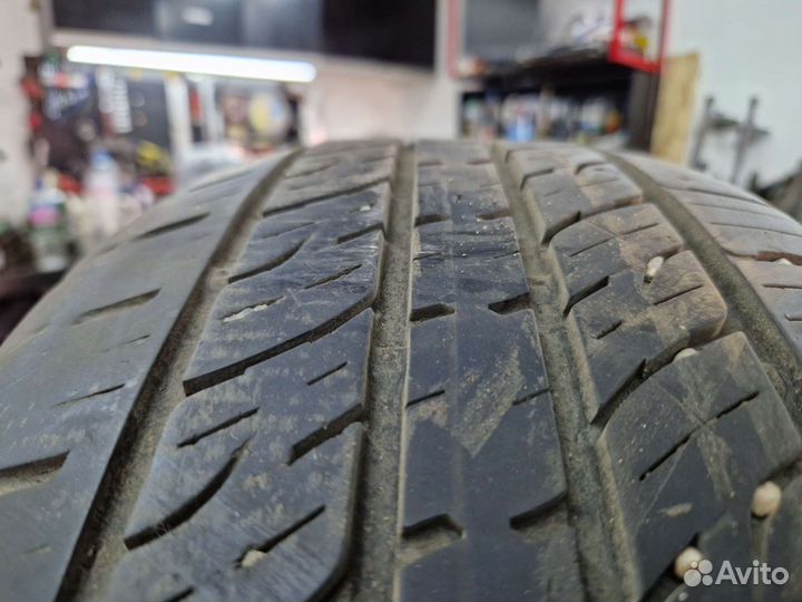 Kumho Crugen Premium KL33 225/60 R18