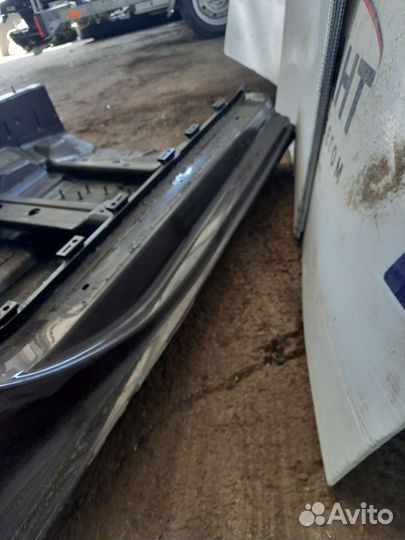 Audi a5 8t лонжерон порог левый