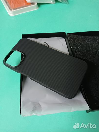 Чехол на iPhone 15