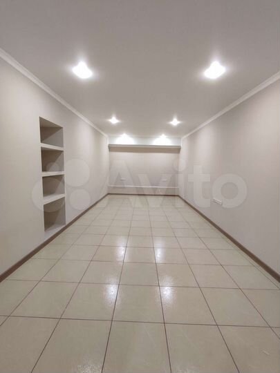 Свободного назначения, 270 м²