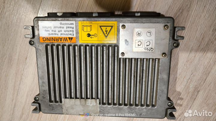 Блок управления двигателем komatsu pc400-7