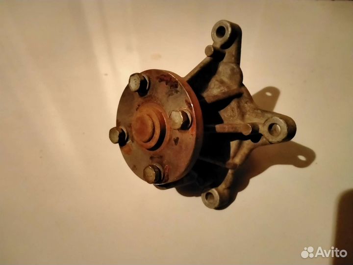 Помпа Hyundai Solaris