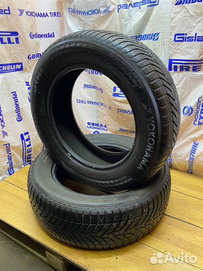 Yokohama BluEarth Winter V905 225/60 R17 99H