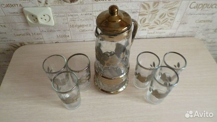 Кувшин с 6 стаканами