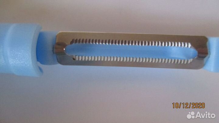 Овощечистка новая двусторонняя