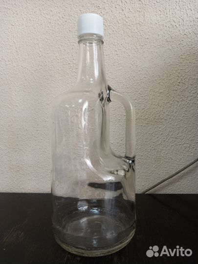 Бутылка стеклянная 