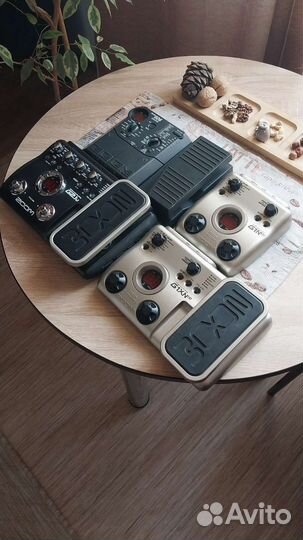 Гитарные процессоры Zoom (разные)