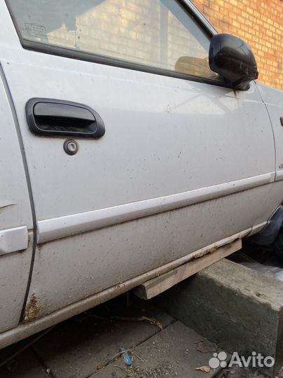 Daewoo nexia двери