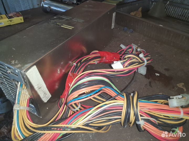 Блок питания 700 Вт