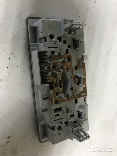 Плафон освещения салона Chevrolet Cruze